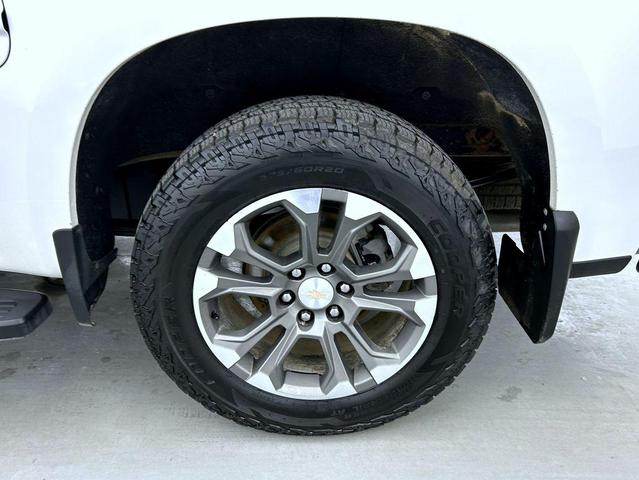 Photo of 2022 Iridescent Pearl Tricoat Chevrolet Silverado 1500