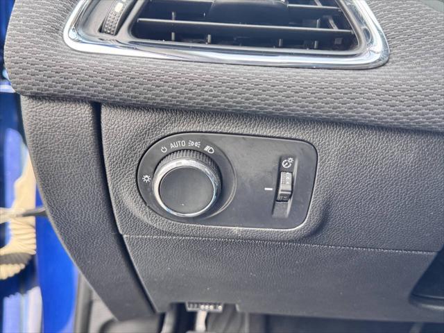 Photo of 2018 Blue Chevrolet Cruze