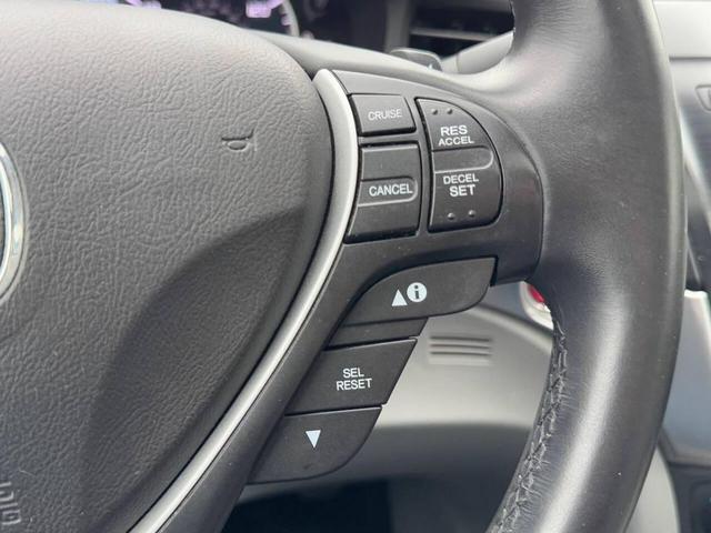 Photo of 2016 Crystal Black Pearl Acura ILX