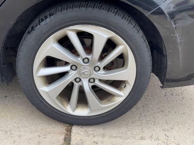 Photo of 2016 Crystal Black Pearl Acura ILX
