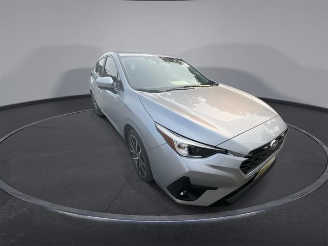 Photo of 2025 Ice Silver Metallic Subaru Impreza