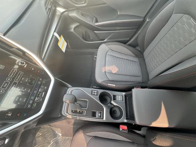Photo of 2025 Ice Silver Metallic Subaru Impreza