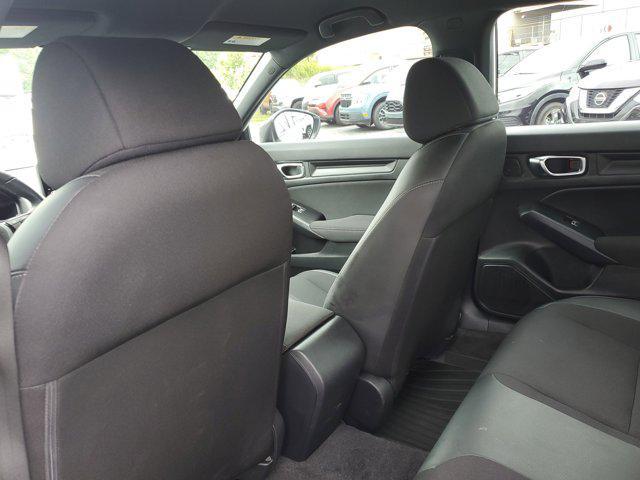 Photo of 2025 Platinum White Honda Civic
