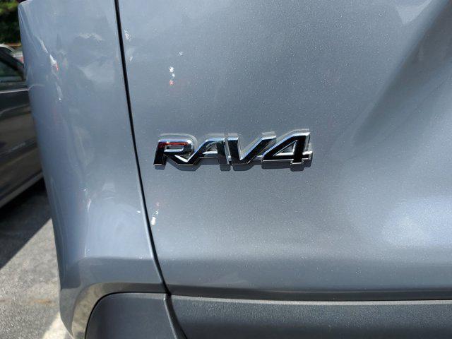 Photo of 2022 Silver Sky Metallic Toyota RAV4