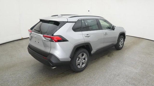 Photo of 2025 Silver Sky Metallic Toyota RAV4 Hybrid