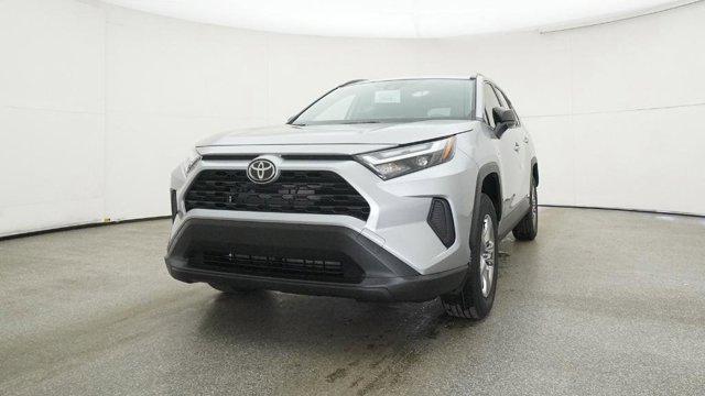 Photo of 2025 Silver Sky Metallic Toyota RAV4 Hybrid