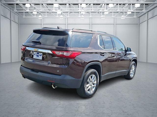 Photo of 2021 Black Cherry Metallic Chevrolet Traverse