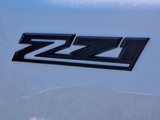 Photo of 2025 Summit White Chevrolet Silverado 2500