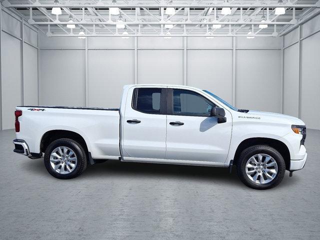 Photo of 2022 Summit White Chevrolet Silverado 1500
