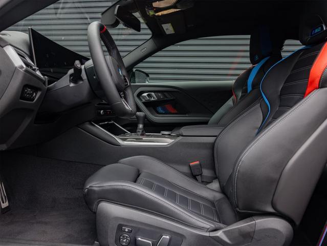 Photo of 2025 Black Sapphire Metallic BMW M2