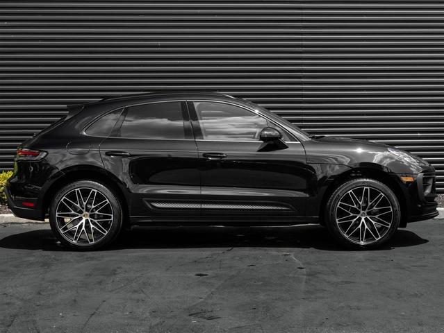 Photo of 2025 Jet Black Metallic Porsche Macan