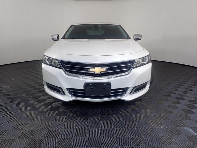 Photo of 2018 Iridescent Pearl Tricoat Chevrolet Impala