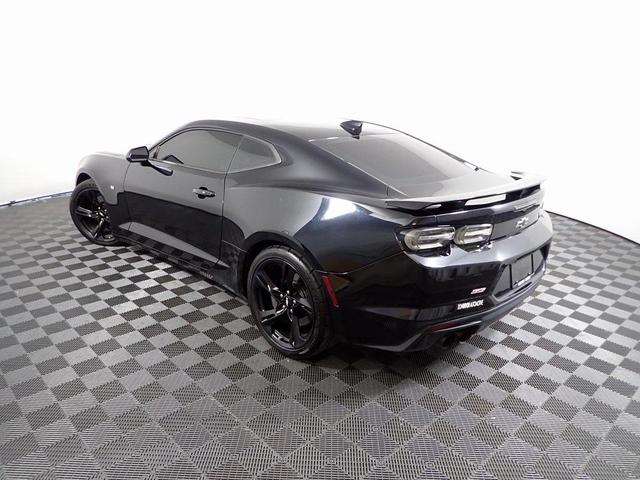 Photo of 2019 Black Chevrolet Camaro