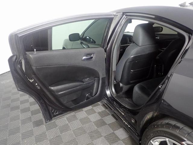 Photo of 2011 Brilliant Black Crystal Pearlcoat Dodge Charger