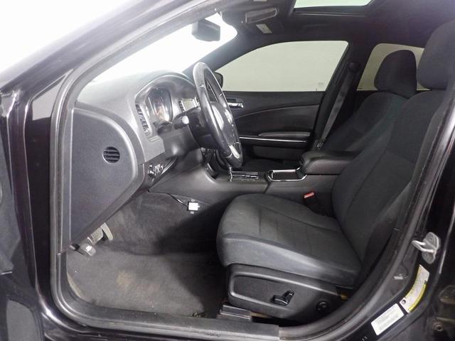Photo of 2011 Brilliant Black Crystal Pearlcoat Dodge Charger