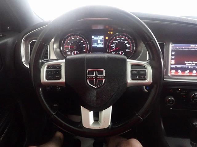 Photo of 2011 Brilliant Black Crystal Pearlcoat Dodge Charger