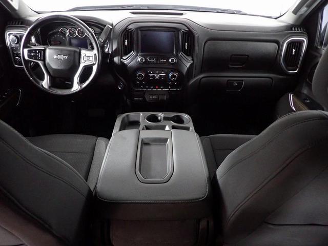 Photo of 2020 Silver Ice Metallic Chevrolet Silverado 1500