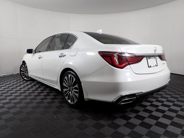 Photo of 2018 Platinum White Pearl Acura RLX