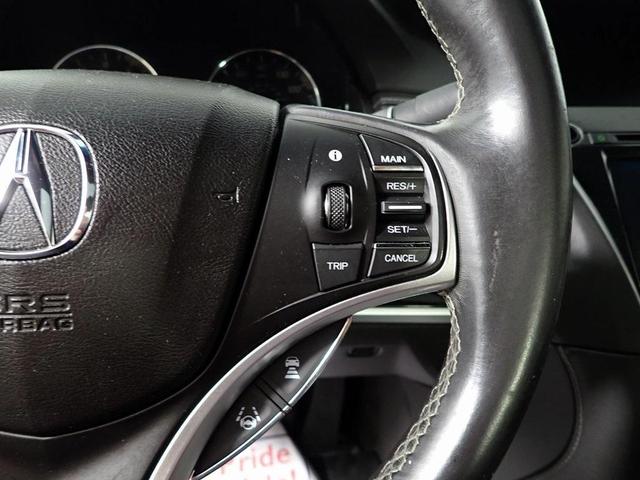 Photo of 2018 Platinum White Pearl Acura RLX
