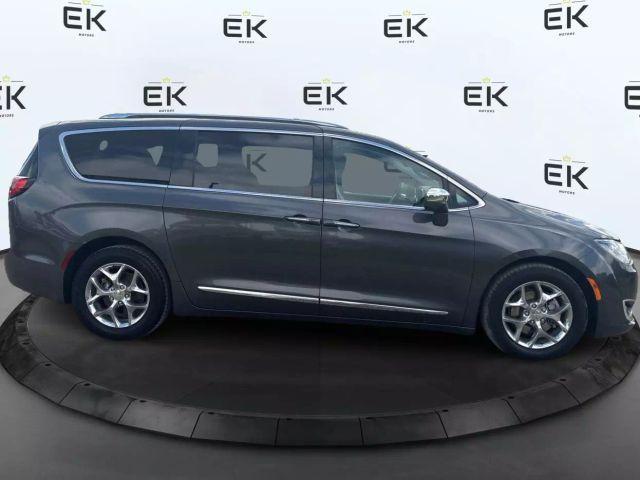 2017 Chrysler Pacifica