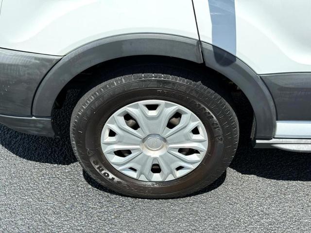 Photo of 2015 White Ford Transit-150