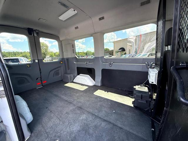 Photo of 2015 White Ford Transit-150
