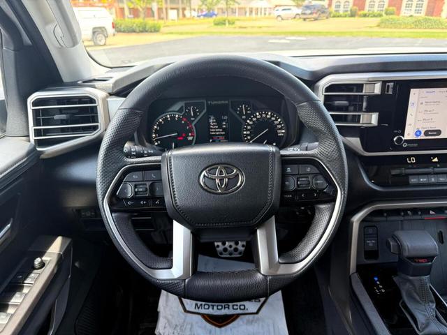 Photo of 2024 White Toyota Tundra
