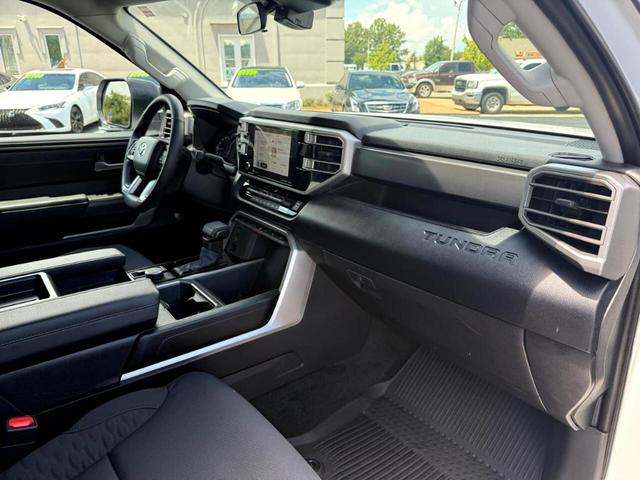 Photo of 2024 White Toyota Tundra