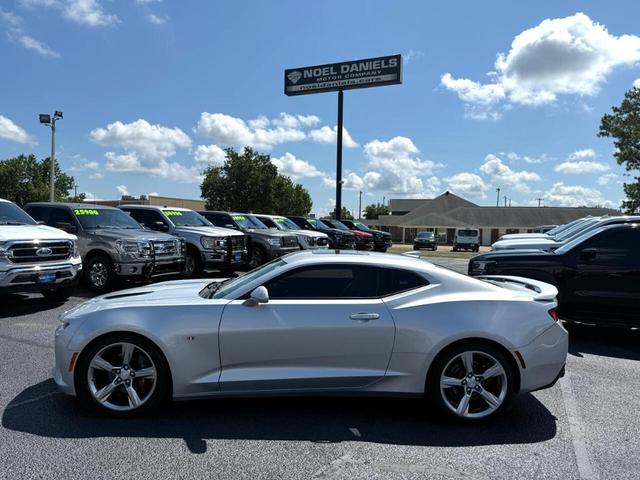 Photo of 2018 Silver Chevrolet Camaro
