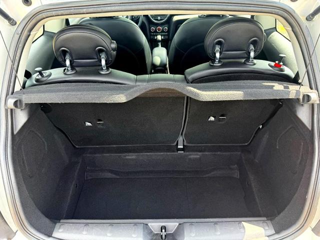 Photo of 2018 White MINI Hardtop