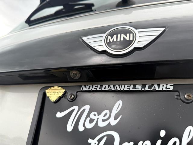 Photo of 2018 White MINI Hardtop