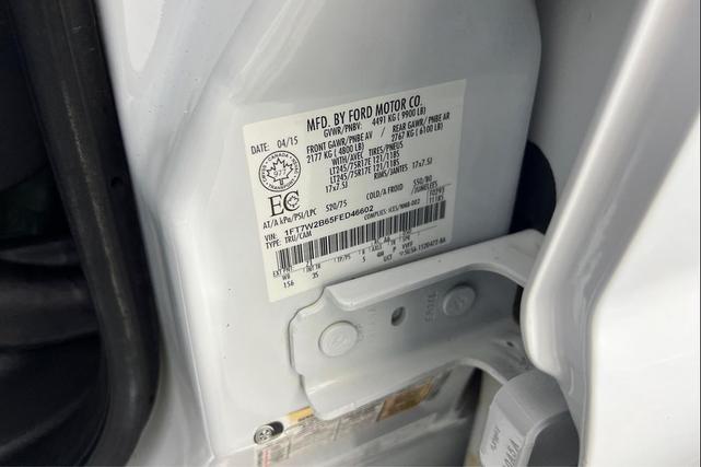 Photo of 2015 Oxford White Ford F-250