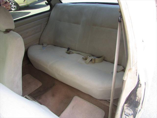 Photo of 1983 Beige Nissan Sentra
