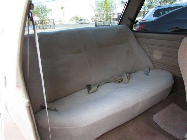 Photo of 1983 Beige Nissan Sentra