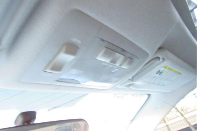 Photo of 2007 White Scion tC