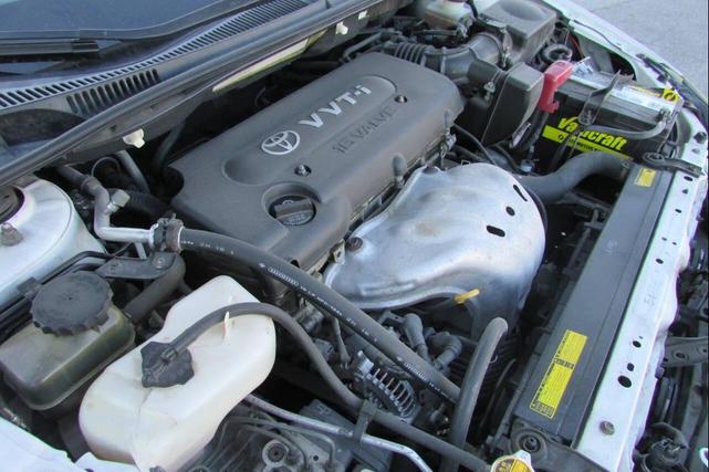 Photo of 2007 White Scion tC