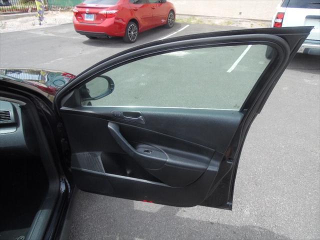 Photo of 2007 Black Volkswagen Passat