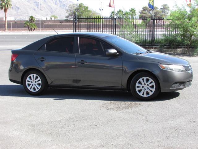 Photo of 2013 Charcoal Kia Forte