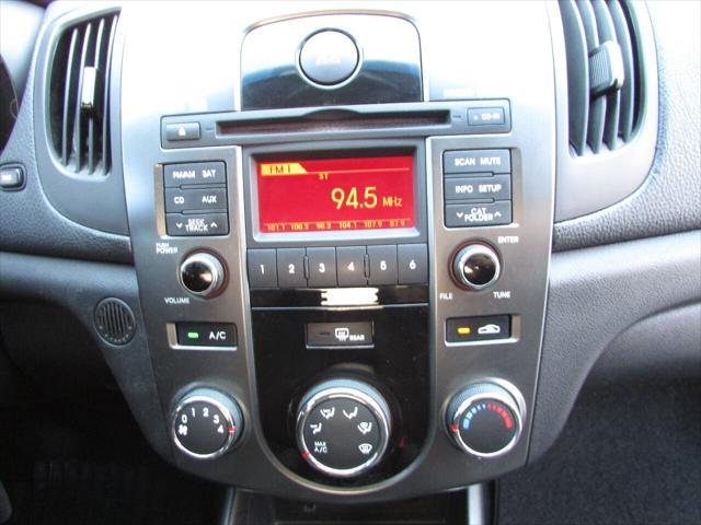Photo of 2013 Charcoal Kia Forte