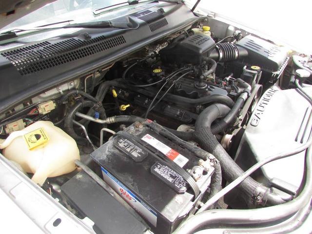 Photo of 2004 Silver Jeep Grand Cherokee