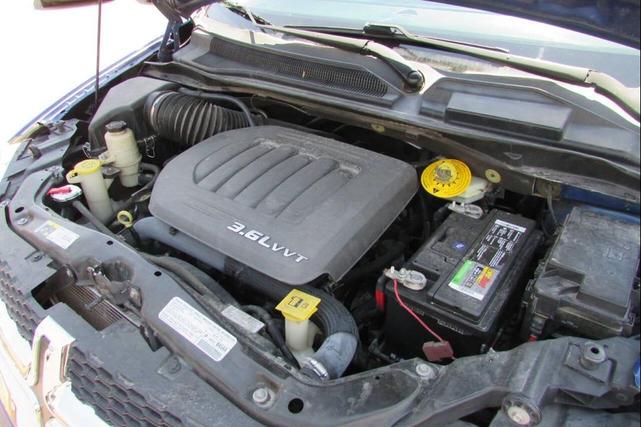 Photo of 2013 Blue Dodge Grand Caravan