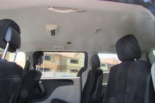 Photo of 2013 Blue Dodge Grand Caravan
