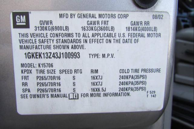 Photo of 2003 Tan GMC Yukon