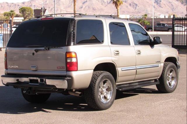 Photo of 2003 Tan GMC Yukon