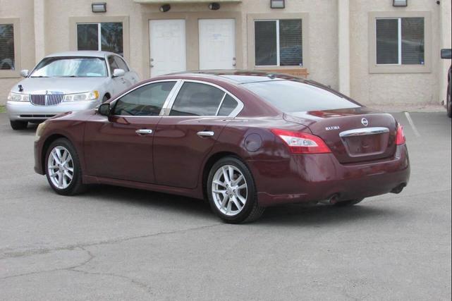 Photo of 2009 Burgundy Nissan Maxima