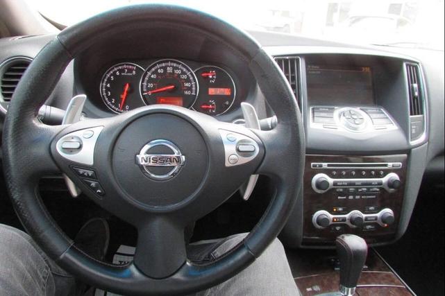 Photo of 2009 Burgundy Nissan Maxima