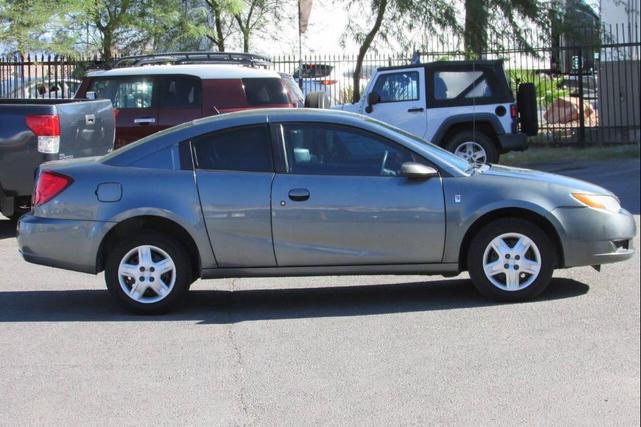 Photo of 2007 Gray Saturn Ion
