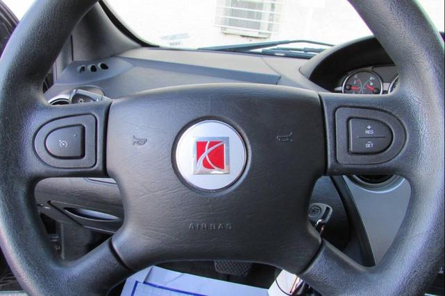 Photo of 2007 Gray Saturn Ion