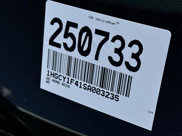 Photo of 2025 NH-883P Platinum W Honda Accord