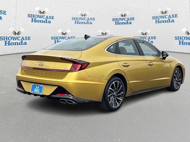 Photo of 2020 Glowing Yellow Hyundai SONATA